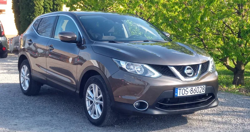 nissan chełmno Nissan Qashqai cena 47700 przebieg: 133000, rok produkcji 2014 z Chełmno